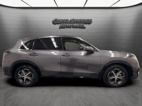 Certified 2024 Honda HR-V EX-L image 6