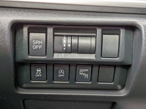 Used 2021 Subaru Crosstrek 2.5i Limited w/ Moonroof Package 2 image 22