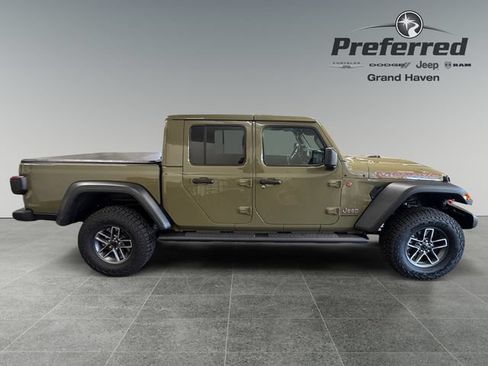 New 2026 Jeep Gladiator Mojave w/ Safety Group AWD/4WD image 9