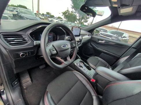 Used 2025 Ford Escape ST-Line AWD/4WD image 15