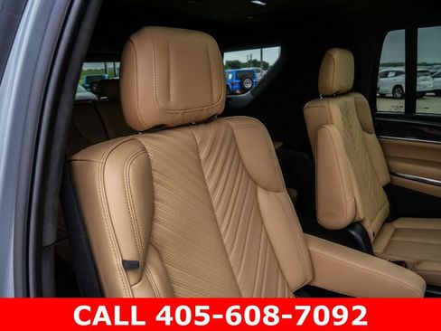 Used 2026 Cadillac Escalade IQL Sport 2 AWD/4WD image 48