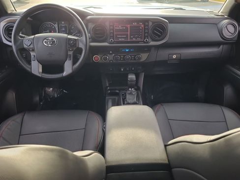 Used 2021 Toyota Tacoma image 14