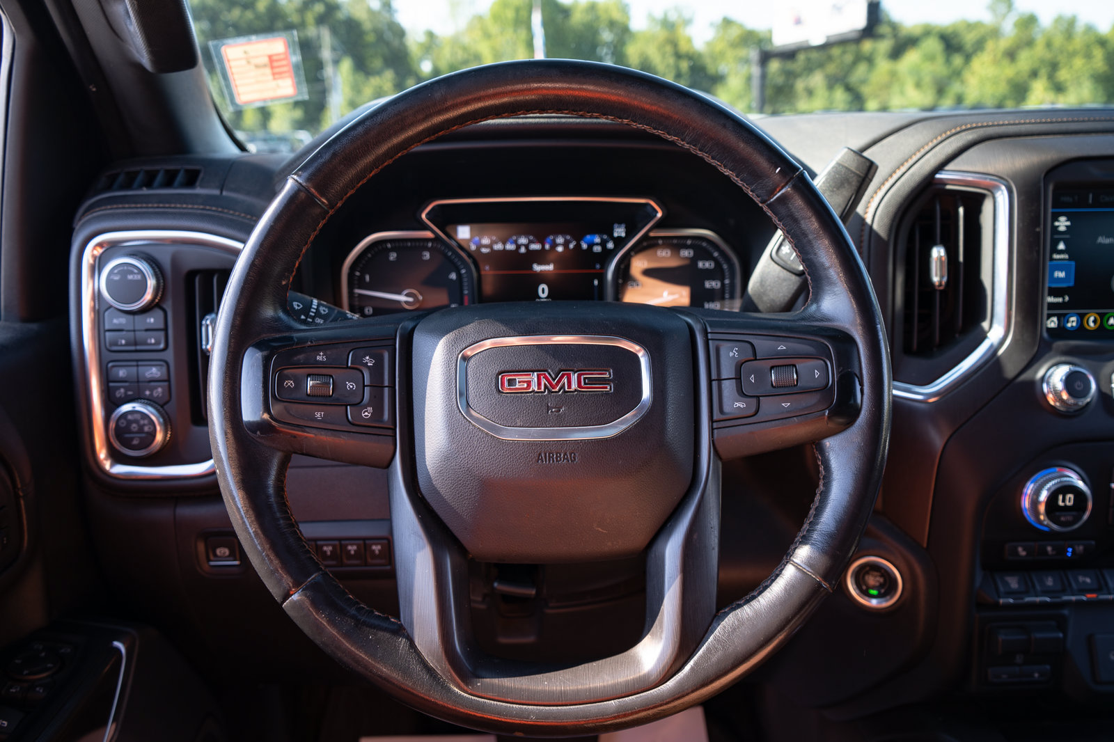 Used 2020 GMC Sierra 2500 AT4 w/ AT4 Premium Package AWD/4WD image 29