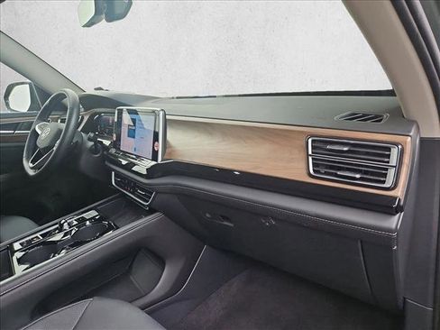 Used 2026 Volkswagen Atlas SE AWD/4WD image 22