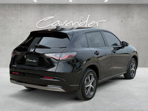 Used 2023 Honda HR-V EX-L image 16