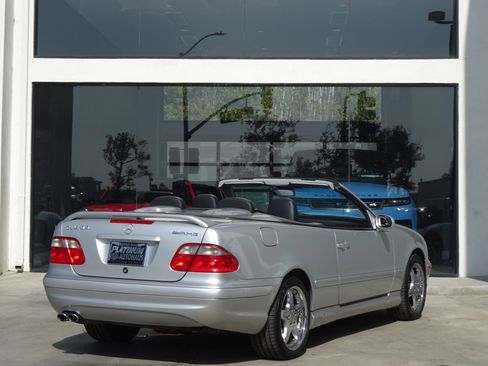Used 2002 Mercedes-Benz CLK 55 AMG Cabriolet image 7
