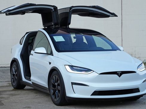 Used 2023 Tesla Model X AWD/4WD image 56