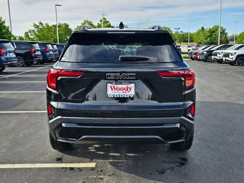 New 2026 GMC Terrain Elevation w/ Black Edition AWD/4WD image 8