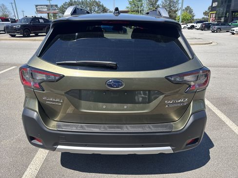 Used 2025 Subaru Outback Touring XT w/ Popular Package #2 image 10