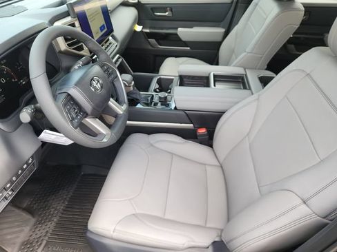 New 2026 Toyota Tundra Limited AWD/4WD image 11