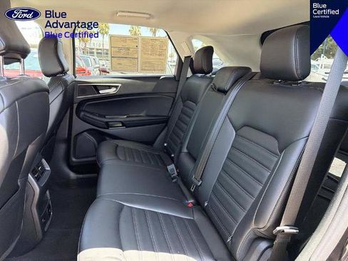 Certified 2022 Ford Edge SEL w/ Convenience Package AWD/4WD image 14