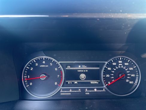 Used 2022 Kia Sorento S image 11