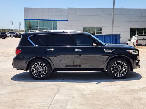 Used 2024 INFINITI QX80 Premium Select w/ Cargo Package AWD/4WD image 7