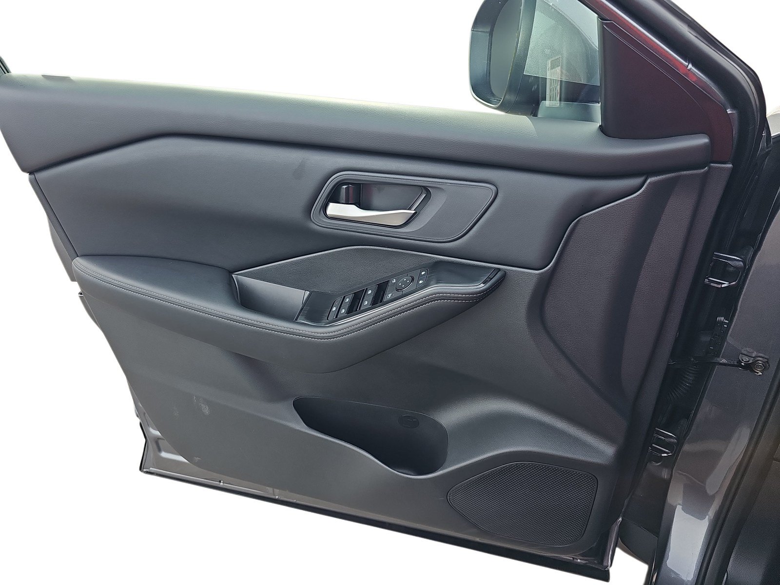 Used 2026 Nissan Rogue SV FWD image 23