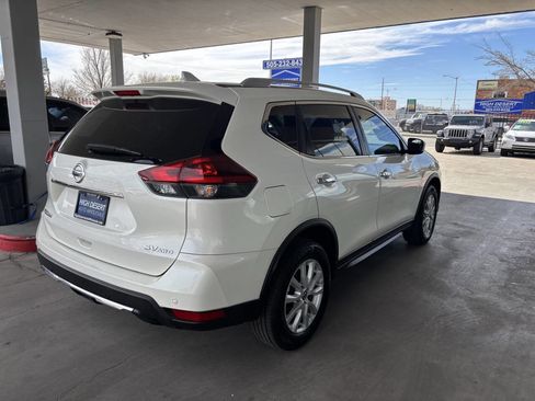 Used 2019 Nissan Rogue SV image 21