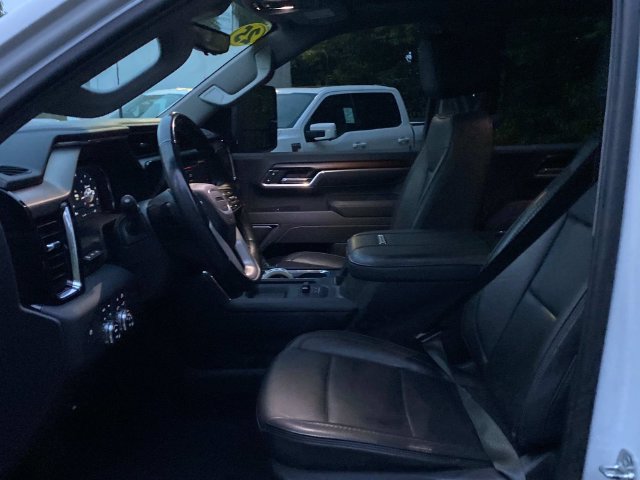 Used 2025 GMC Sierra 2500 Denali w/ Denali Reserve Package AWD/4WD image 11
