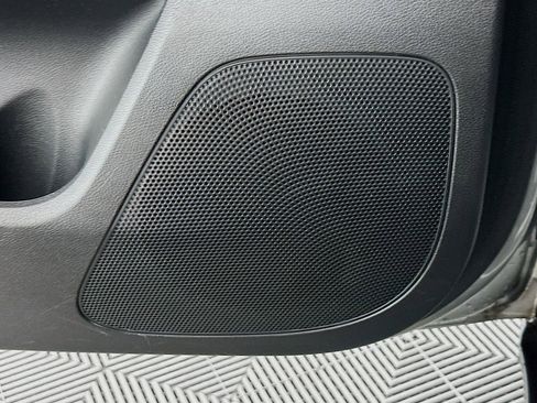 Used 2020 Kia Sportage LX image 18