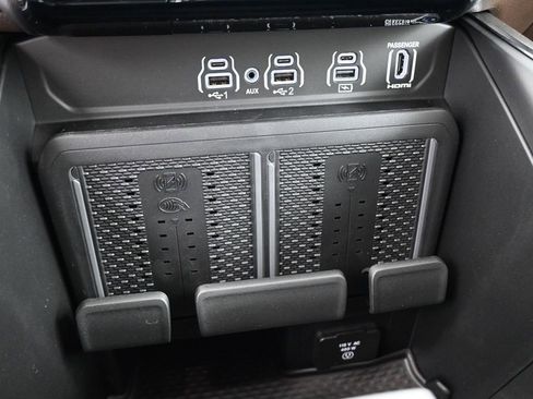 New 2026 RAM 1500 Laramie image 6