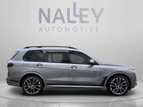 New 2026 BMW X7 xDrive40i w/ M Sport Package AWD/4WD image 4
