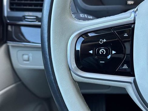 Used 2019 Volvo XC90 T5 Momentum w/ Advanced Package AWD/4WD image 28