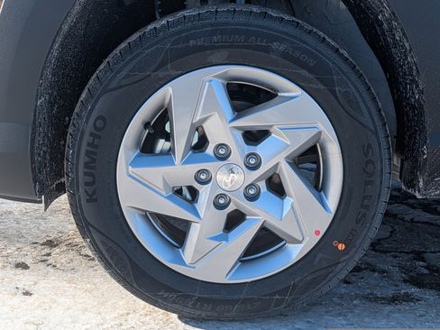 New 2026 Hyundai Kona SE image 7