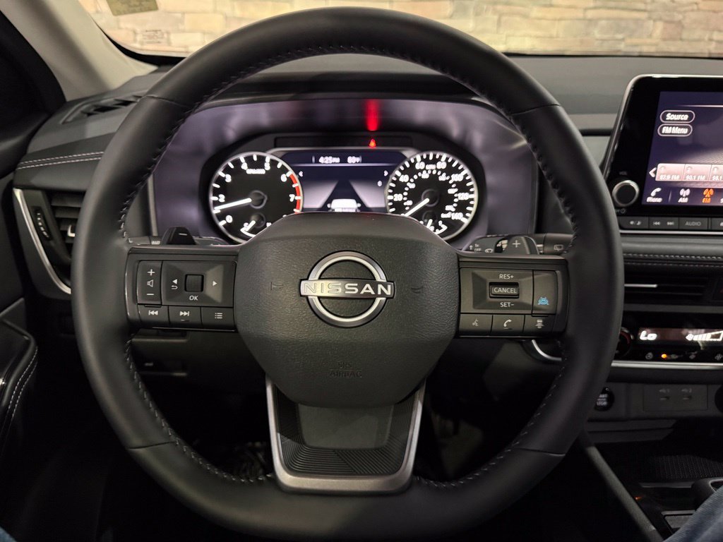 Certified 2025 Nissan Rogue SV w/ SV Premium Package FWD image 15