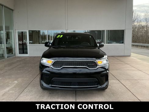 Used 2023 Dodge Durango SXT Launch Edition image 2
