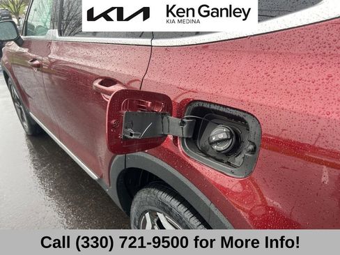 Certified 2023 Kia Telluride EX w/ EX Captain's Chair Package AWD/4WD image 51