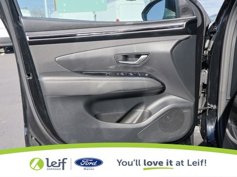 Used 2024 Hyundai Santa Cruz Limited image 11