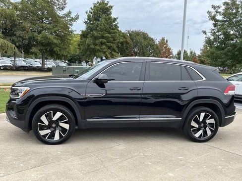 Used 2024 Volkswagen Atlas Cross Sport SEL AWD/4WD image 12