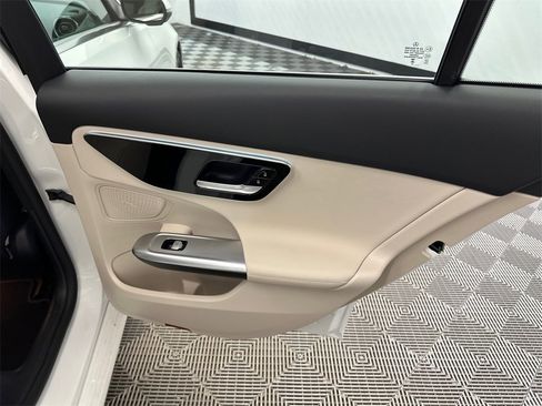 Used 2024 Mercedes-Benz C 300 Sedan image 17
