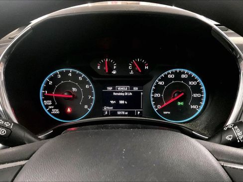 Used 2020 Chevrolet Equinox LS w/ LS Convenience Package image 16