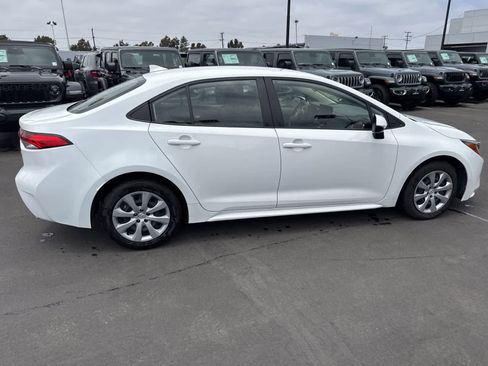 Used 2023 Toyota Corolla LE FWD image 10