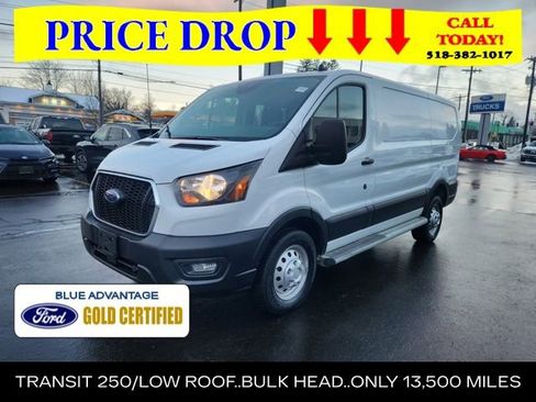 Certified 2023 Ford Transit 250 Low Roof AWD w/ Exterior Upgrade Package image 8