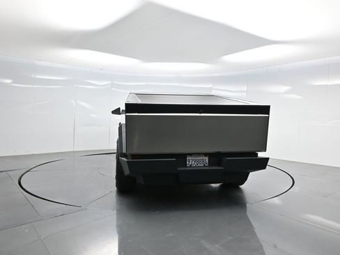 Used 2024 Tesla Cybertruck AWD Crew Cab image 27