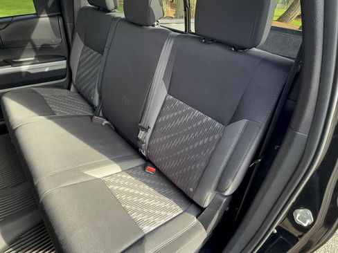 Used 2018 Toyota Tundra SR5 image 16