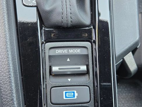 Used 2025 Honda Accord Sport image 25