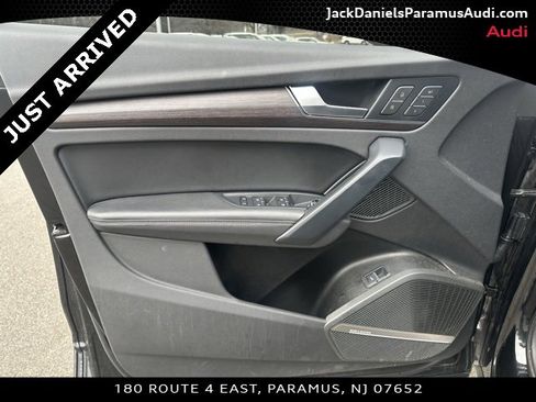Used 2023 Audi Q5 2.0T Premium Plus w/ Premium Plus Package image 12