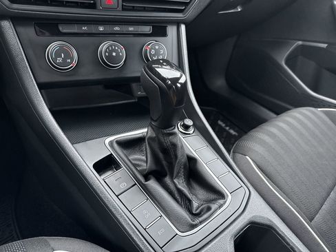 Used 2023 Volkswagen Jetta Sport image 22