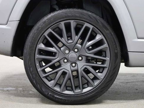 Used 2023 Jeep Compass High Altitude image 37