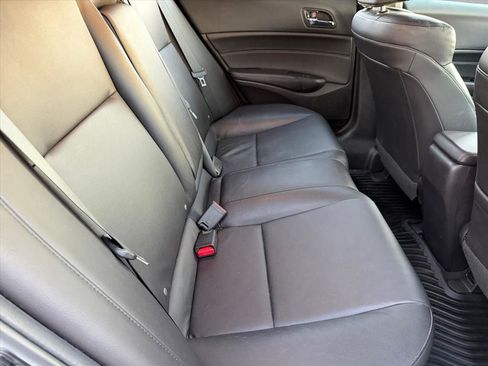 Used 2017 Acura ILX image 19