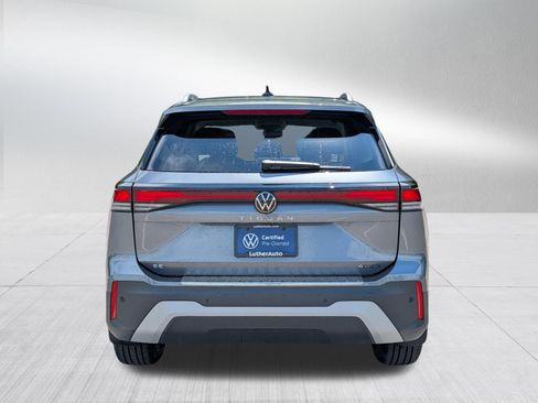 Certified 2026 Volkswagen Tiguan SE AWD/4WD image 6