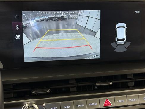 Used 2025 Kia Telluride S image 19