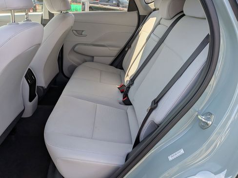 Used 2024 Hyundai Kona SEL image 29