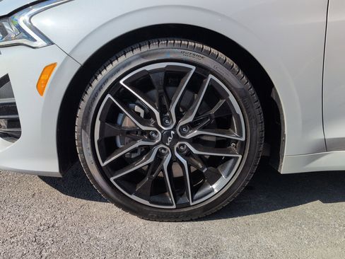 Certified 2024 Kia K5 GT w/ GT1 Package image 16