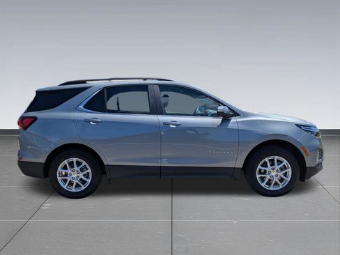 Used 2023 Chevrolet Equinox LT AWD/4WD image 6