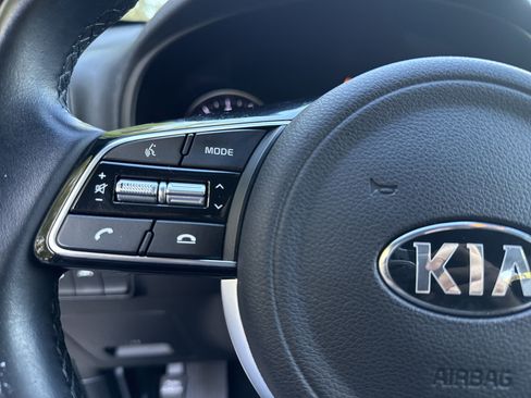 Used 2021 Kia Sportage S image 24
