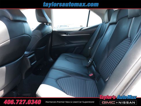 Used 2023 Toyota Camry SE FWD image 6
