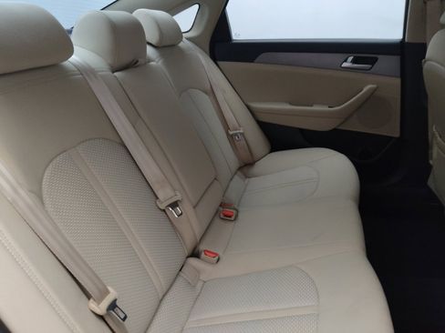 Used 2016 Hyundai Sonata SE FWD image 19