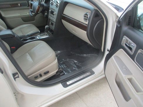 Used 2008 Lincoln MKZ FWD image 20
